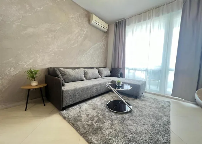 елегантно студио в18 в комплекс одисей, несебър Apartamento *